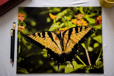 Yellow Butterfly, Wooden Puzzle, 328 Pcs Perplexing Puzzles  Jigsaw Puzzles