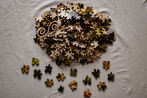 Yellow Butterfly, Wooden Puzzle, 328 Pcs Perplexing Puzzles  Jigsaw Puzzles