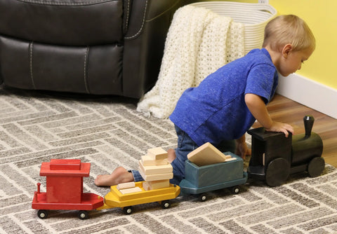40 Inch Handcrafted Wooden Toy Train Set – Kid-Safe Finish – AmishMade Lapps Toys | Made in USA Amish Toy Box  Wooden Toys