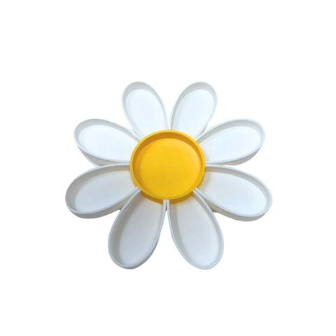 Hermit Crab Daisy Food Tray | 9 Dividers Daisy Design | Great Feeder Dish for Crab, Lizard or Frog Terrariums | Made in USA Chatelet Manufacturing 