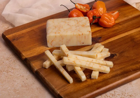 7oz. to 10oz. Spicy Habanero Cheddar Cheese – Handcrafted Wisconsin Dairy | Made in USA Keystone Cheese  Cheese