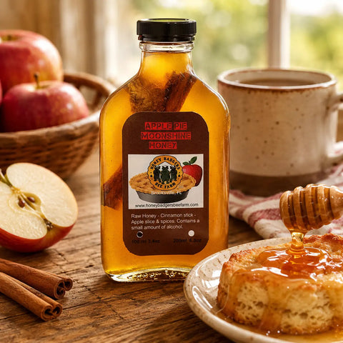 Apple Pie Moonshine Honey 100ml Glass Flask – Raw Cinnamon Spice Blend | Made in USA Brooksville FL Honey Badgers Bee Farm  Honey