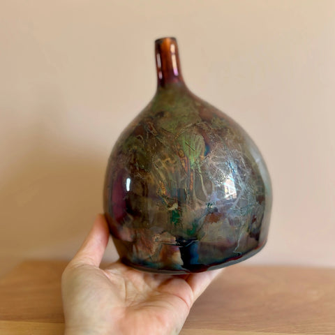 Aurora Borealis Raku 1 | Iridescent Porcelain Vase – Handcrafted Decorative Vase by Hillit Wahlberg | Made in USA All Muddy 