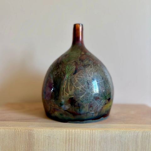 Aurora Borealis Raku 1 | Iridescent Porcelain Vase – Handcrafted Decorative Vase by Hillit Wahlberg | Made in USA All Muddy 