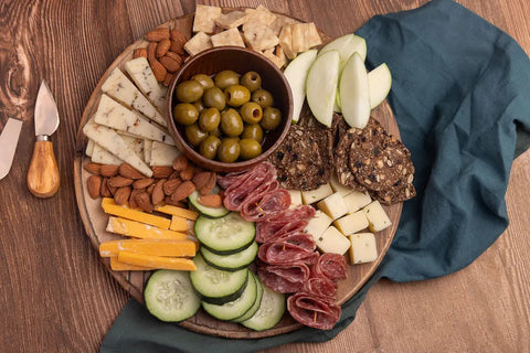 Bacon Cheddar Cheese – Savory Bacon Bits Blend – Artisan Wisconsin Crafted | Made in USA Keystone Cheese  Cheese