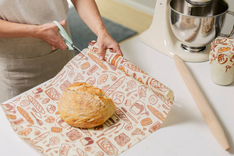 Bee's Wrap Eco-Friendly Food Wrap Roll 18 Inch by 27 Inch – Sustainable Kitchen Wrap | Made in USA Bee's Wrap  XXL Roll