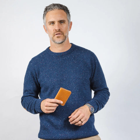 Compact Bifold Wallet 4 Inch – Vegetable Dyed Leather | Made in USA CASUPO  Small Bifold