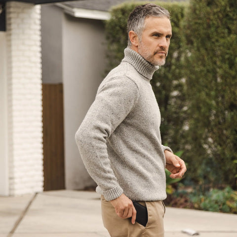 Compact Black Leather Bifold Wallet 2.87x4.12 Inches – Handmade in USA CASUPO  Small Bifold