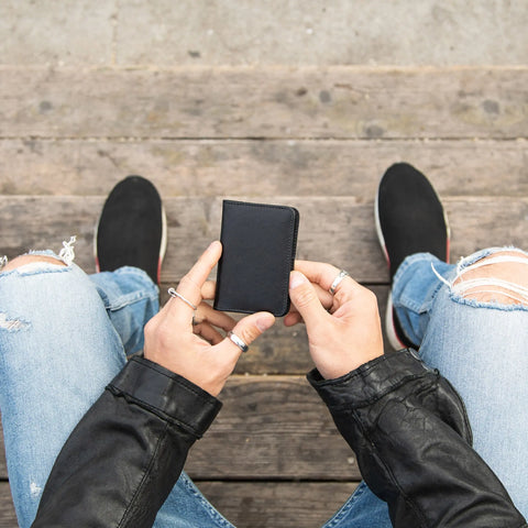 Compact Black Leather Bifold Wallet 2.87x4.12 Inches – Handmade in USA CASUPO  Small Bifold