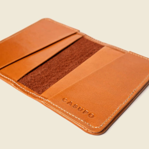 Compact Leather Bifold Wallet 4x3 Inch – RFID Protected | Made in USA CASUPO  Small Bifold