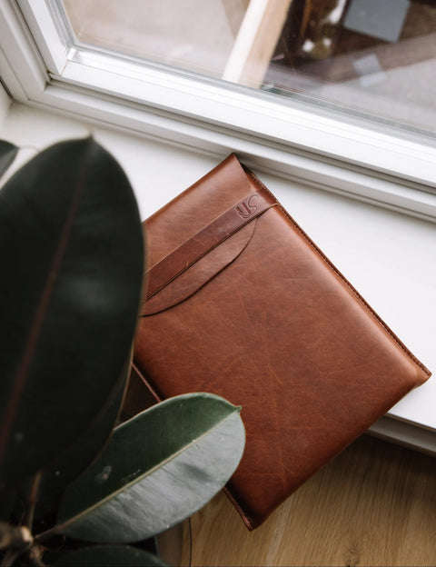 Full-Grain Leather Laptop Sleeve 15 Inch – Slim Minimalist MacBook Case | Handcrafted in USA Urban Southern  Accessories