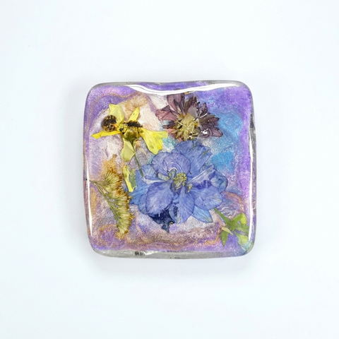 Set of Four Handmade Pressed Flower Resin Magnets – Botanical Fridge Decor – Michelle Marie Boutique | Made in USA Michelle Marie Boutique  Magnet