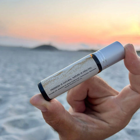 Golden Smoke Essence Roll-On Oil 10ml – Unisex Natural Fragrance with Frankincense and Patchouli | Made in USA Born to be Free  Essence Roll-On Oil