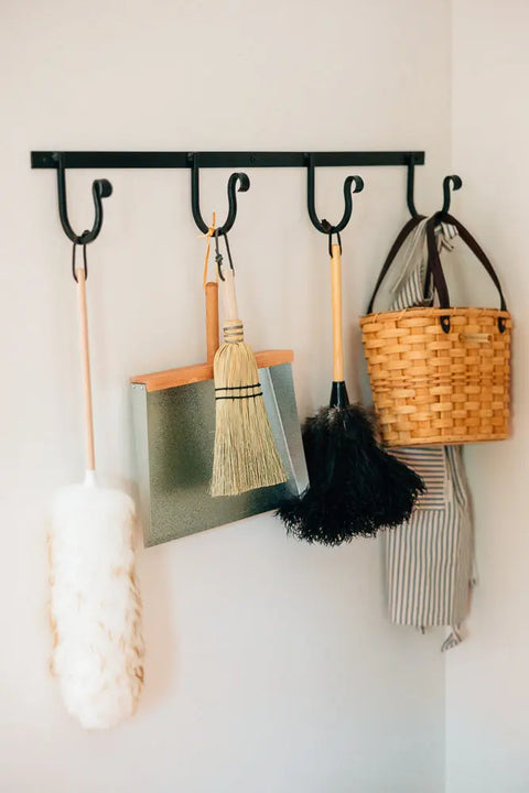 Handcrafted Lambswool Duster 18 Inch – Natural Dust and Pet Hair Cleaner | Made in USA Millstream Home  Homegoods