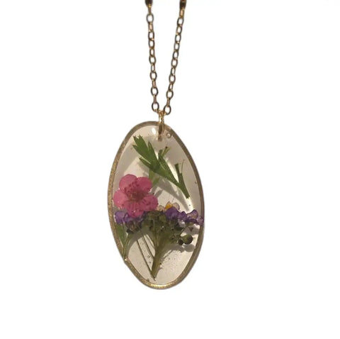Handcrafted Oval Pressed Flower Pendant Necklace – Real Botanical Resin Jewelry | Made in USA – Michelle Marie Boutique Michelle Marie Boutique  Pendant Necklace