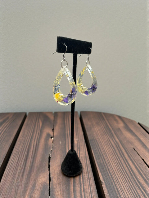 Handcrafted Resin Drop Earrings with Real Pressed Flowers – Lightweight Floral Jewelry | Made in USA Michelle Marie Boutique  Earring