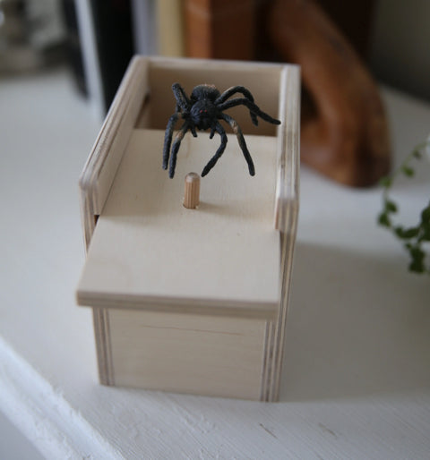 Handmade Wooden Spider Prank Box 4.75 Inch – Lifelike Surprise Toy | Amish Crafted in USA Amish Toy Box  Wooden Toys
