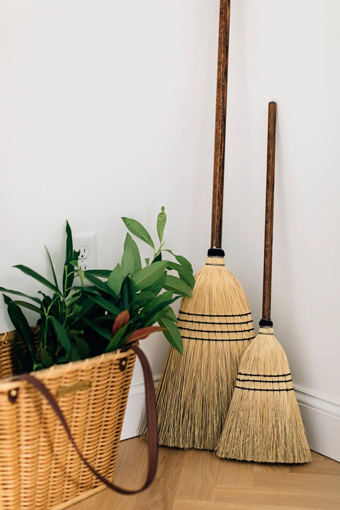Handwoven Amish Broom With Solid Oak Handle – 56x12 Inch Durable Corn Fiber Sweeper | Made in USA Millstream Home  Homegoods