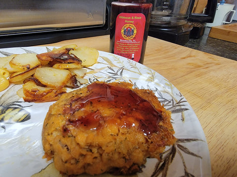 Hibiscus & Rose Honey Honey Badgers Bee Farm  All natural Tea