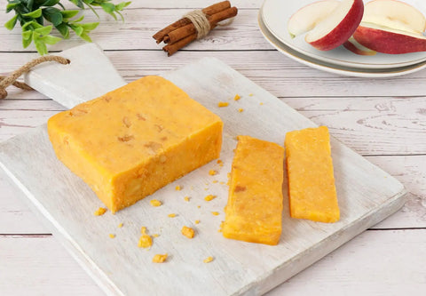 Keystone Farms Cinnamon Apple Cheddar Cheese – Handcrafted Wisconsin Cheese Blend | Made in USA Keystone Cheese  Cheese