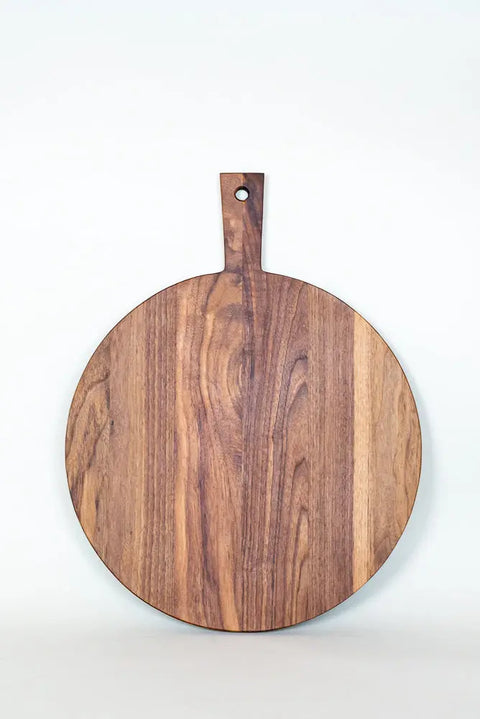 Large 17.5 Inch Round Hardwood Cutting Board With Handle – Amish Crafted Kitchen Tool | Made in USA Millstream Home  Kitchen + Dining