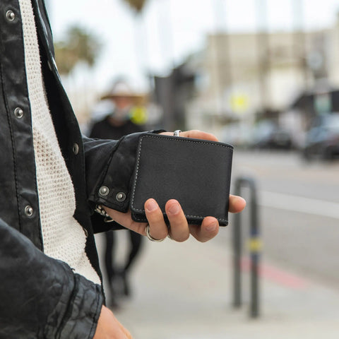 Large Black Full Grain Leather Billfold Wallet – Casupo | Handmade in USA CASUPO  Large Bifold