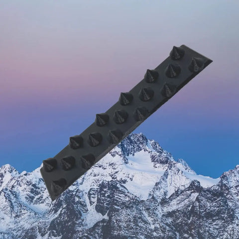 Low Profile Eggplant Spike Snowboard Stomp Pad – Made in USA Chatelet Manufacturing 