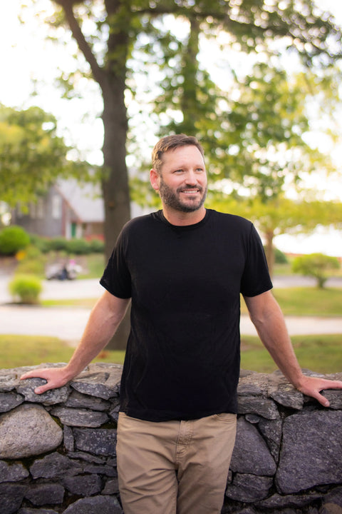 Men's Merino Wool Crew Neck Short Sleeve Shirt – Manufactured in USA Ramblers Way  Mens Tops