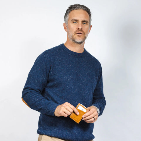 Minimalist Natural Leather Card Case 2.75x4 Inch – Sustainable Design | Handmade in USA CASUPO  Slim Card Holder