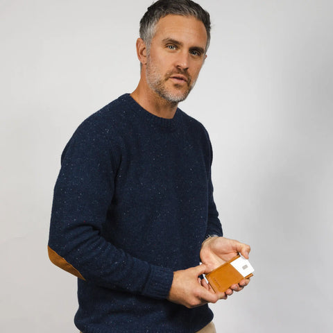 Minimalist Natural Leather Card Case 2.75x4 Inch – Sustainable Design | Handmade in USA CASUPO  Slim Card Holder