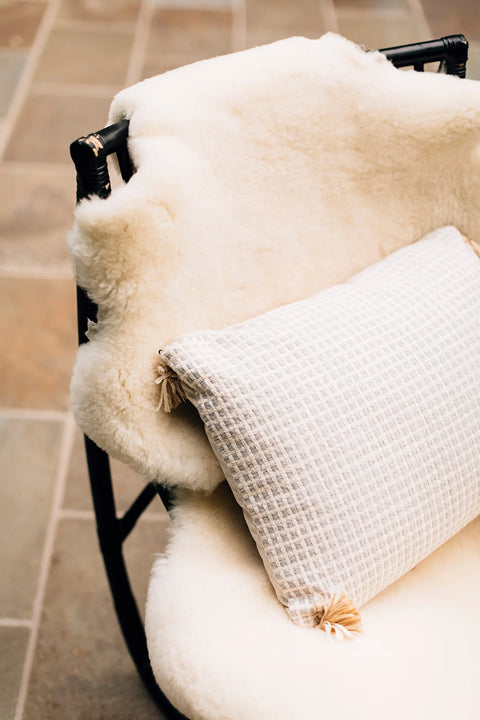Natural Sheepskin Rug 2.5x4 Ft – Plush Wool Area Rug for Cozy Home Decor | Made in USA Millstream Home  Homegoods