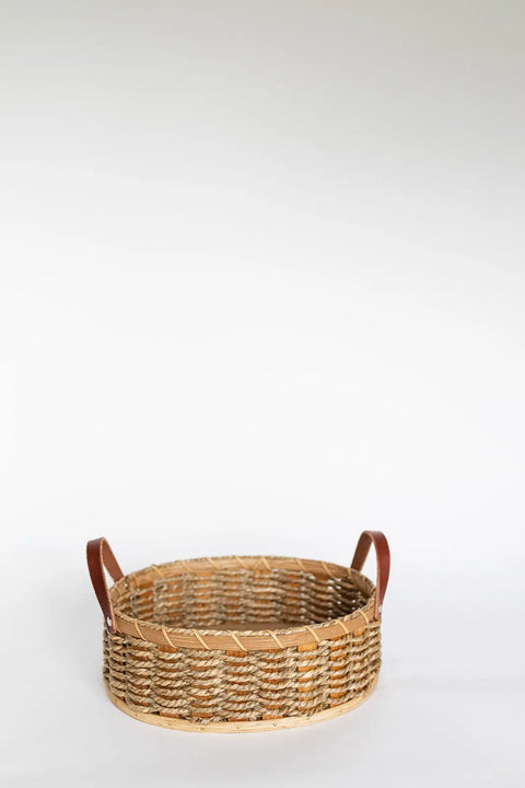 Oval Handwoven Catch-All Basket 11.5 Inch – Amish Craftsmanship with Leather Handles | Made in USA Millstream Home  Baskets