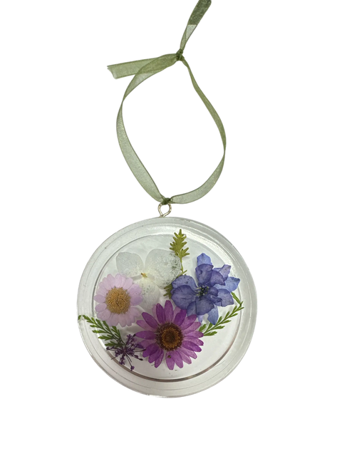 Pressed Flower Resin Suncatcher – 3 Inch Round Botanical Window Ornament | Made in USA Michelle Marie Boutique  Suncatchers