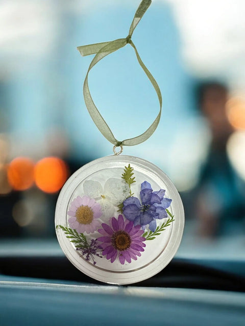 Pressed Flower Resin Suncatcher – 3 Inch Round Botanical Window Ornament | Made in USA Michelle Marie Boutique  Suncatchers