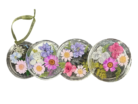 Pressed Flower Resin Suncatcher – 3 Inch Round Botanical Window Ornament | Made in USA Michelle Marie Boutique  Suncatchers