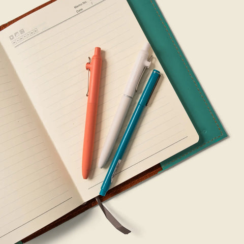 Refillable A5 Leather Notebook Cover 6.25x9.875 Inch – Teal | Handmade in USA CASUPO  Notebook Cover
