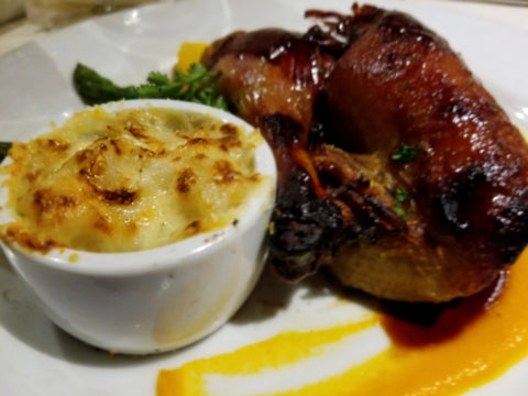 Smoked Garlic Honey Honey Badgers Bee Farm  Garlic Honey