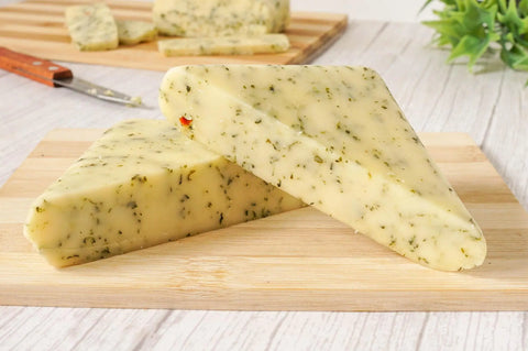 Spinach and Artichoke Infused Monterey Jack Cheese – Handcrafted Artisan Dairy | Made in USA Keystone Cheese  Cheese