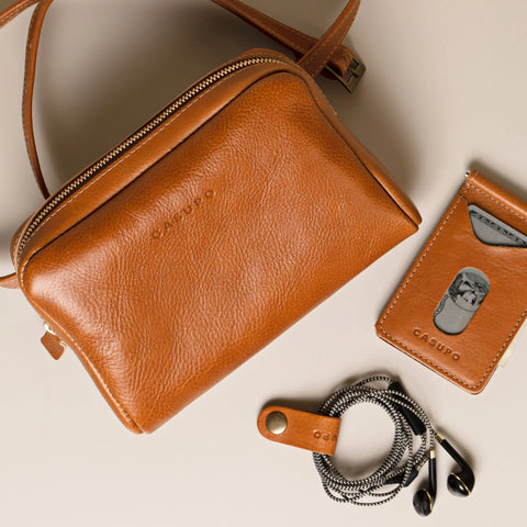 Vegetable Tanned Leather Fanny Pack 7.5 Inch – Casual Style | Made in USA CASUPO  Dopp Toiletry Bag