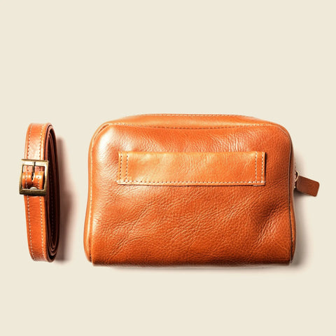 Vegetable Tanned Leather Fanny Pack 7.5 Inch – Casual Style | Made in USA CASUPO  Dopp Toiletry Bag