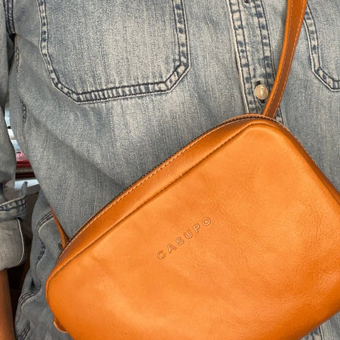 Vegetable Tanned Leather Fanny Pack 7.5 Inch – Casual Style | Made in USA CASUPO  Dopp Toiletry Bag