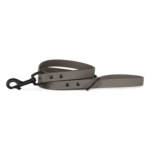 Waterproof BioThane 3/4 Inch Dog Leash – Durable Outdoor Pet Lead | Made in USA – Stealth Black or Clay Brown Auburn Leathercrafters  item