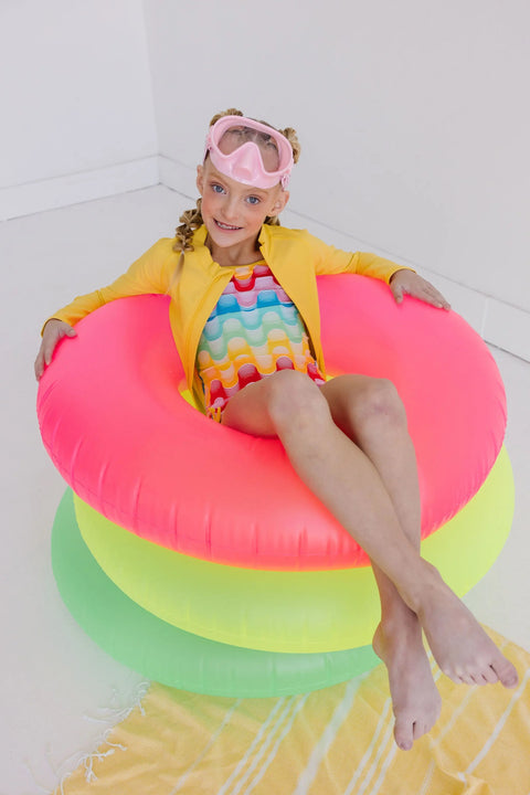 Youth Cherry Charms Swim Mask – Anti-Fog, Shatter Resistant Lenses – Splash Place | Assembled in USA Splash Place  Youth Swim Mask