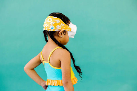 Youth Daisy Love Print Swim Mask – Anti-Fog Clear Lenses – Sensory Friendly Design | Assembled in USA Splash Place  Youth Swim Mask