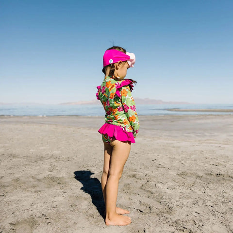 Youth Pretty in Pink Swim Mask – Anti-Fog, Hypoallergenic Goggles for Kids Ages 4-8 | Assembled in USA Splash Place  Youth Swim Mask